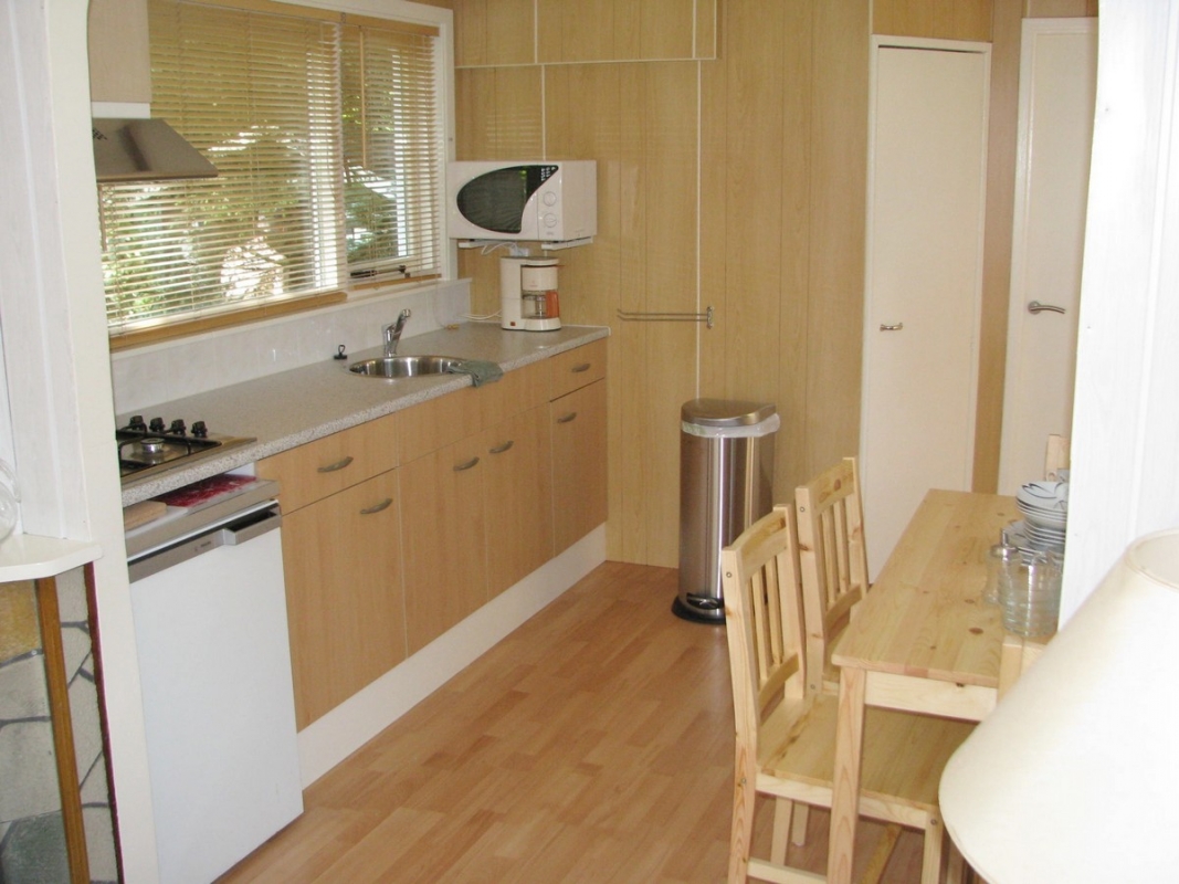 Kies voor huurcaravan regenboog op camping klein ...