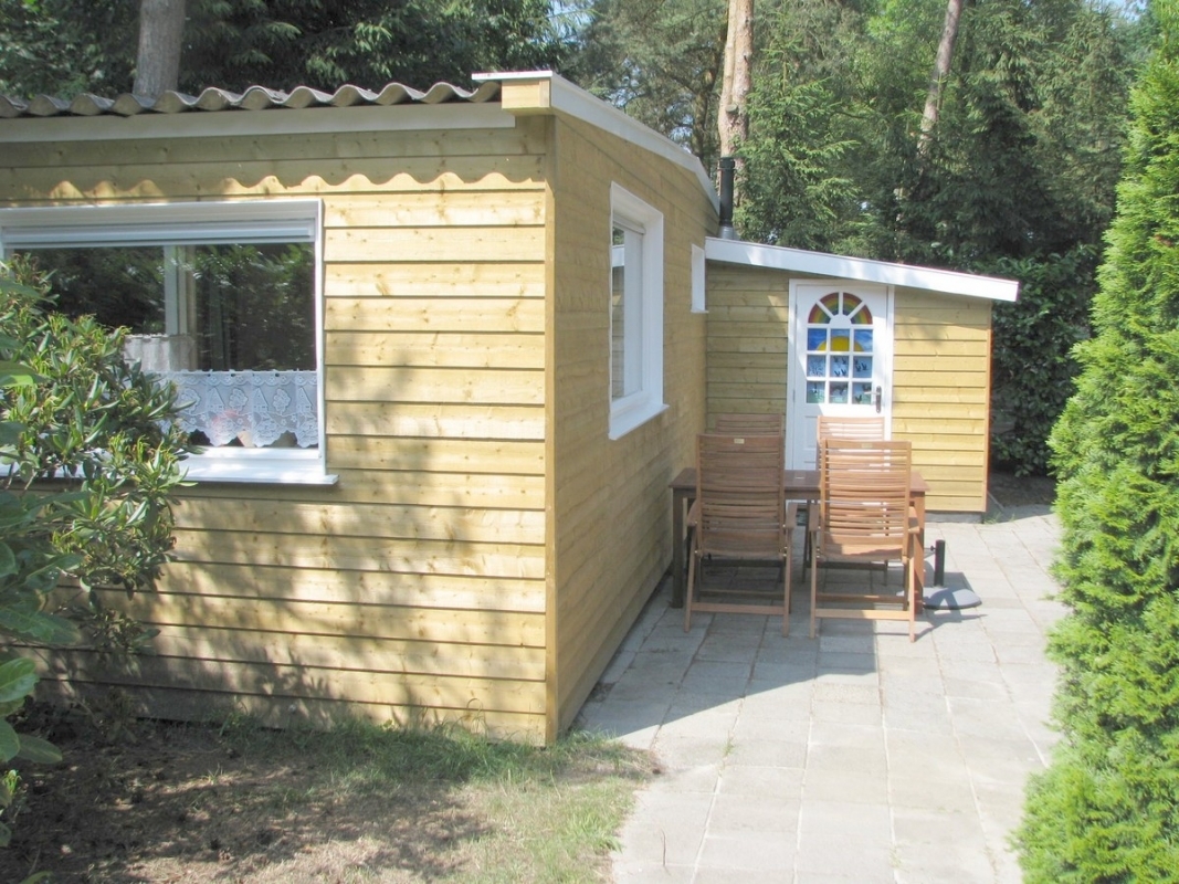 Kies voor huurcaravan regenboog op camping klein ...