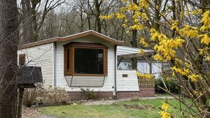 huurcaravan camping klein Zwitserland-Drenthe in het bos
