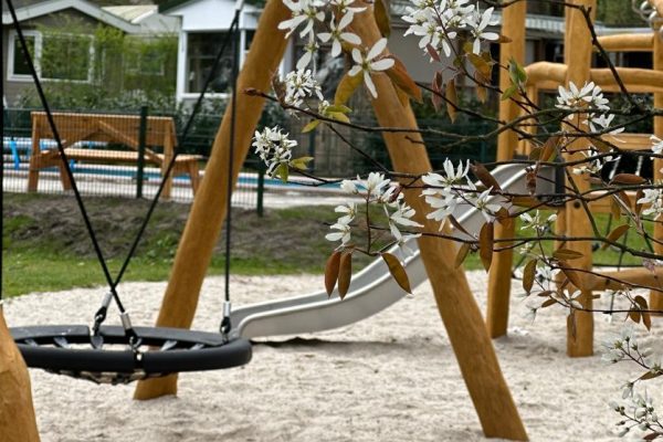 Camping klein Zwitserland -nieuw speeltuin